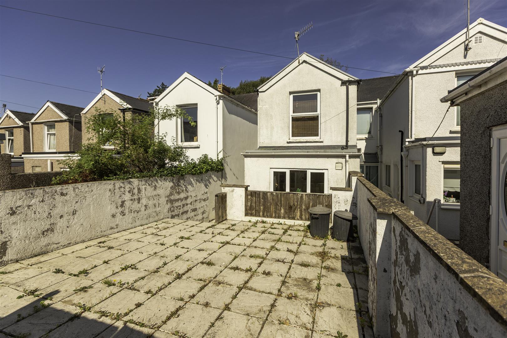Oakwood Road, Brynmill, Swansea, SA2 0DN